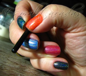 Swatch Skittle Nails Holos Hits Esq 2