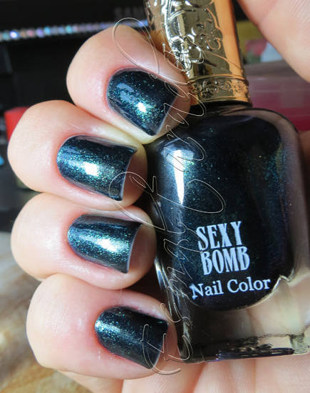 Starlit Green Night - Sexy Bomb - S71 3