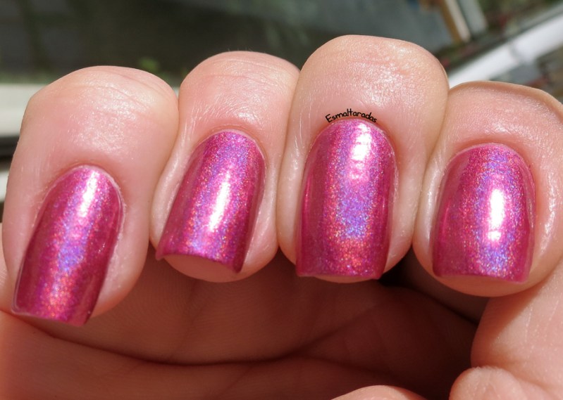 Infra Red - China Glaze5