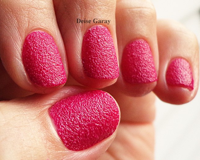 fiesty fuchsia - jordana texture 009