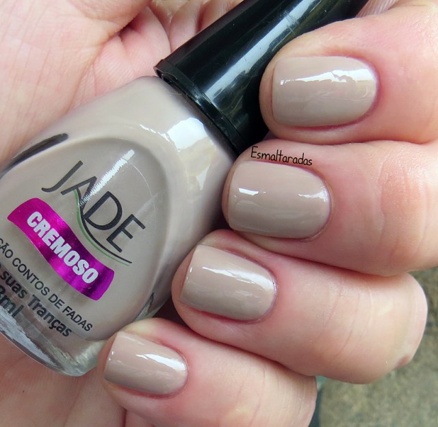 Jogue Suas Tranças - Jade